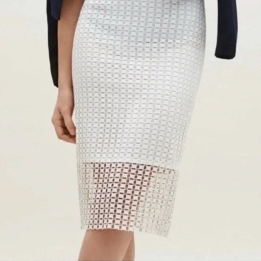 NEW Ann Taylor women’s ivory geometric lace print midi pencil skirt size 6